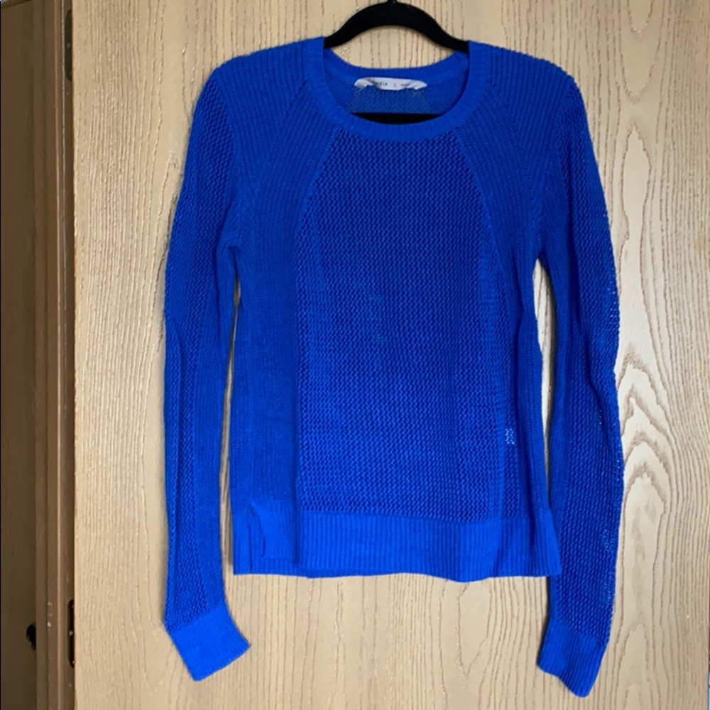 Long sleeve sweater